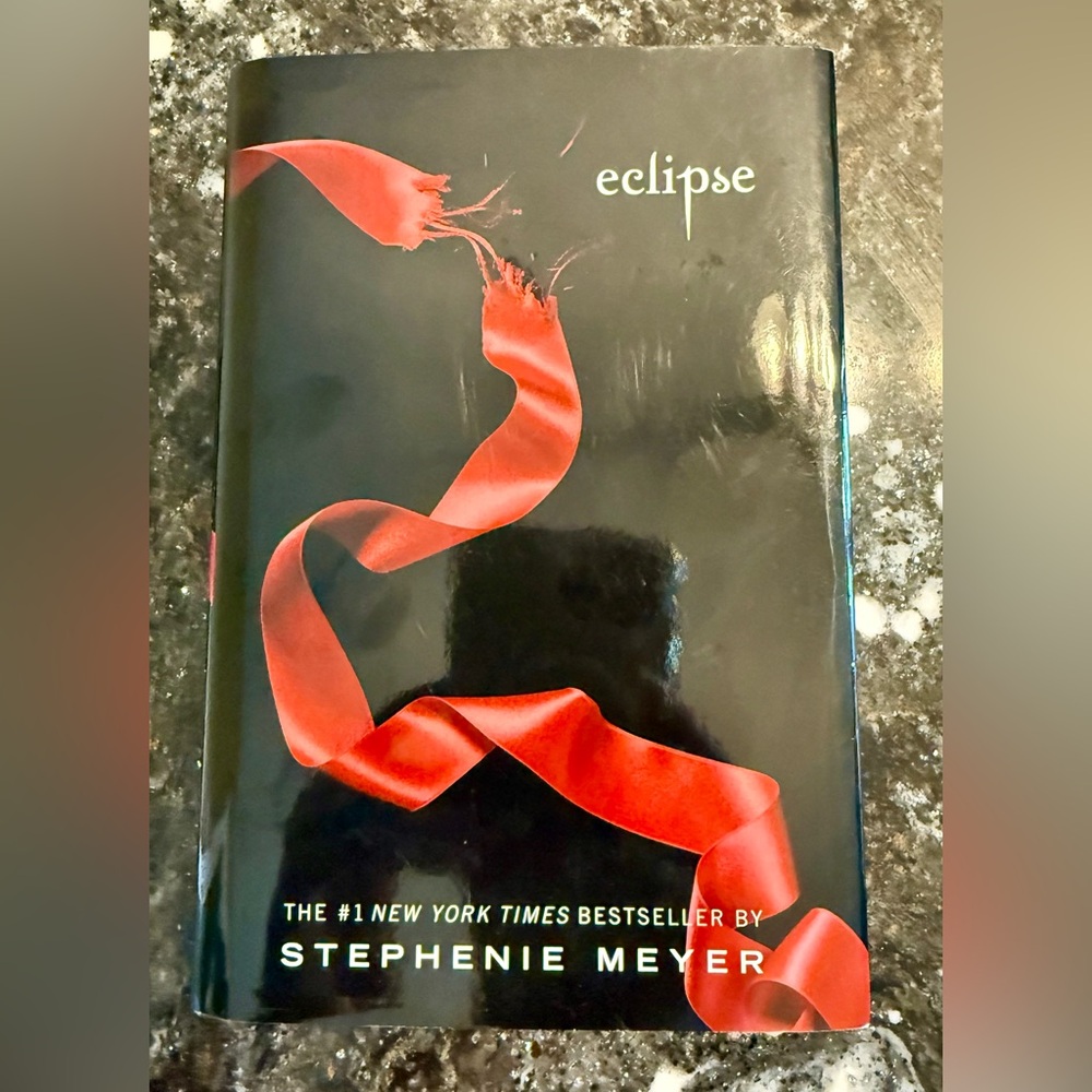 📕🧛‍♀️🐺Eclipse by Stephanie Meyer🐺🧛‍♀️📕